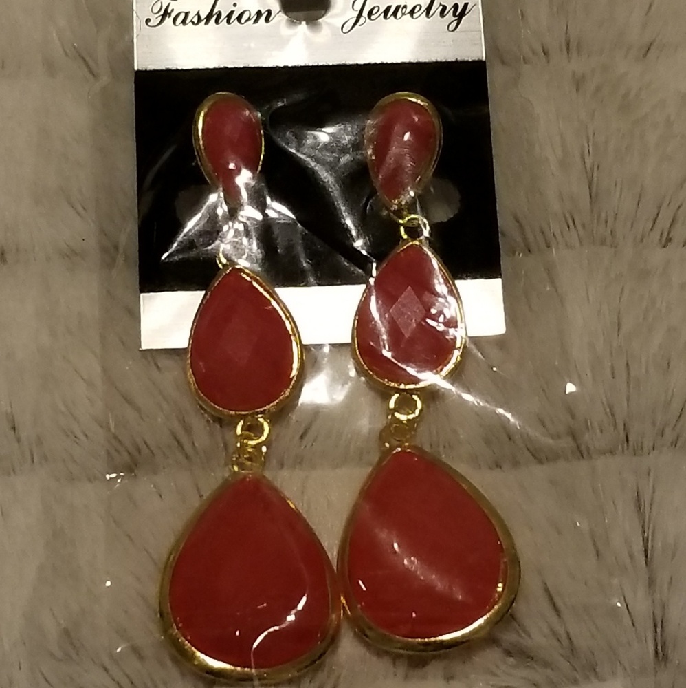 Fashion earrings